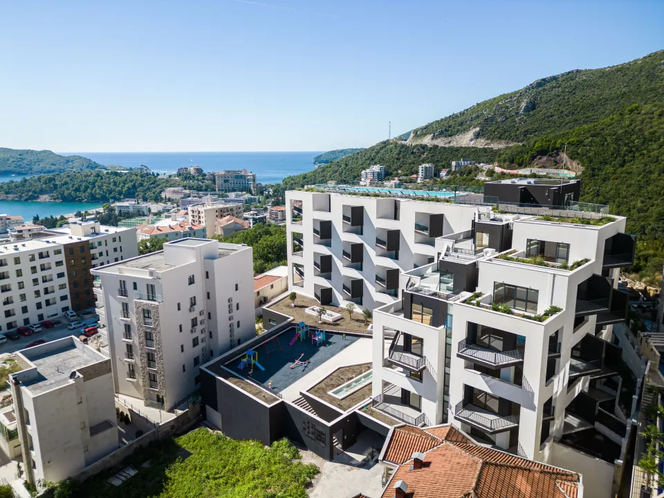 Sale, one bedroom apartment, 69m², Bečići, Budva