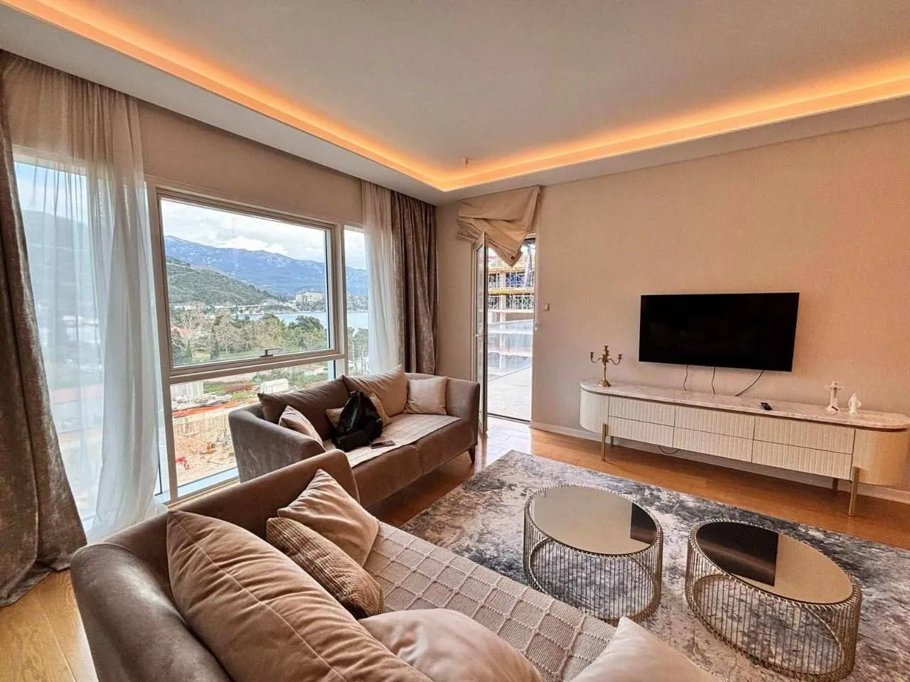 Sale, two bedroom apartment, 87m², Tre Canne, Budva