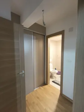 Prodaja, dvosoban stan, 57m², Stari Aerodrom, Podgorica - image 9