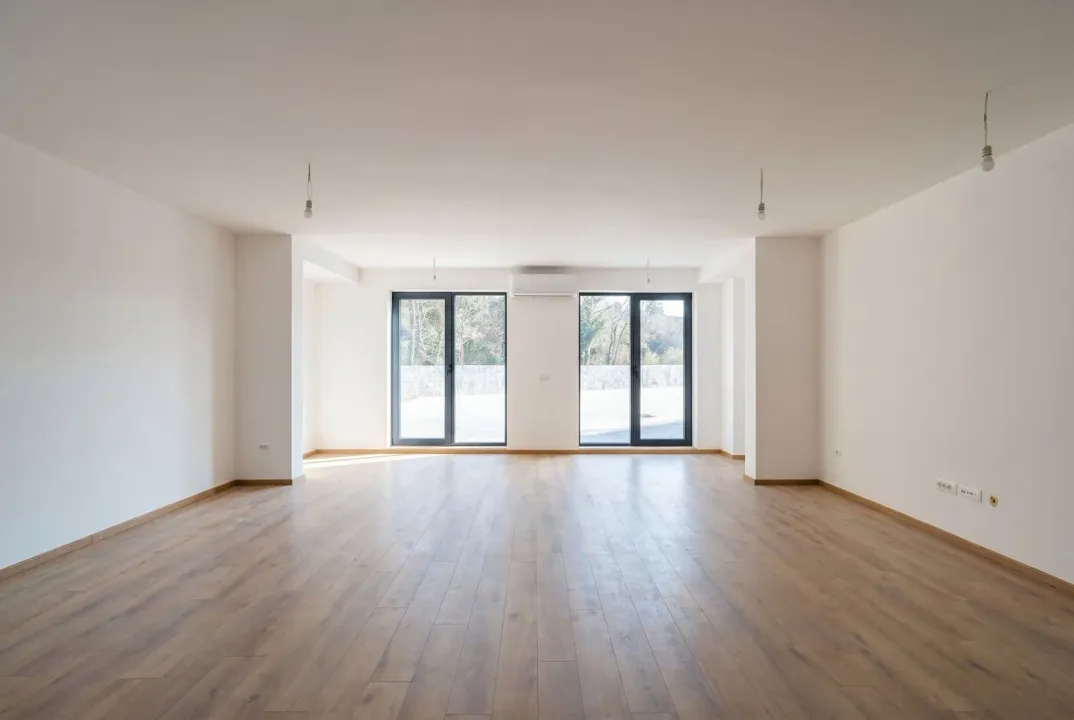Prodaja, trosoban stan, 93m², Pržno, Budva