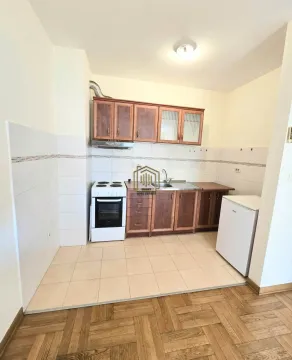 Prodaja, dvosoban stan, 64m², Stari Aerodrom, Podgorica - image 3