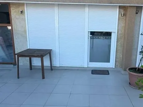 Rent, one bedroom apartment, 40m², Pržno, Budva - image 3