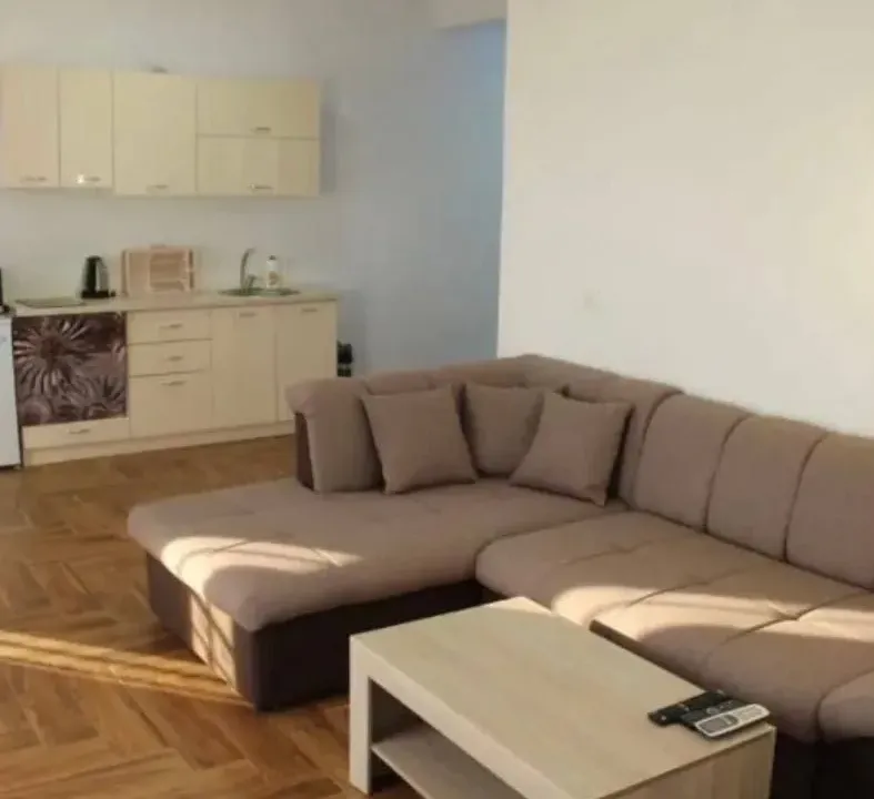 Prodaja, kuća, 350m², Centar, Bar