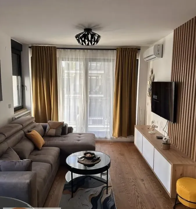 Prodaja, dvosoban stan, 51m², Višnjička Banja, Palilula Sve Podlokacije