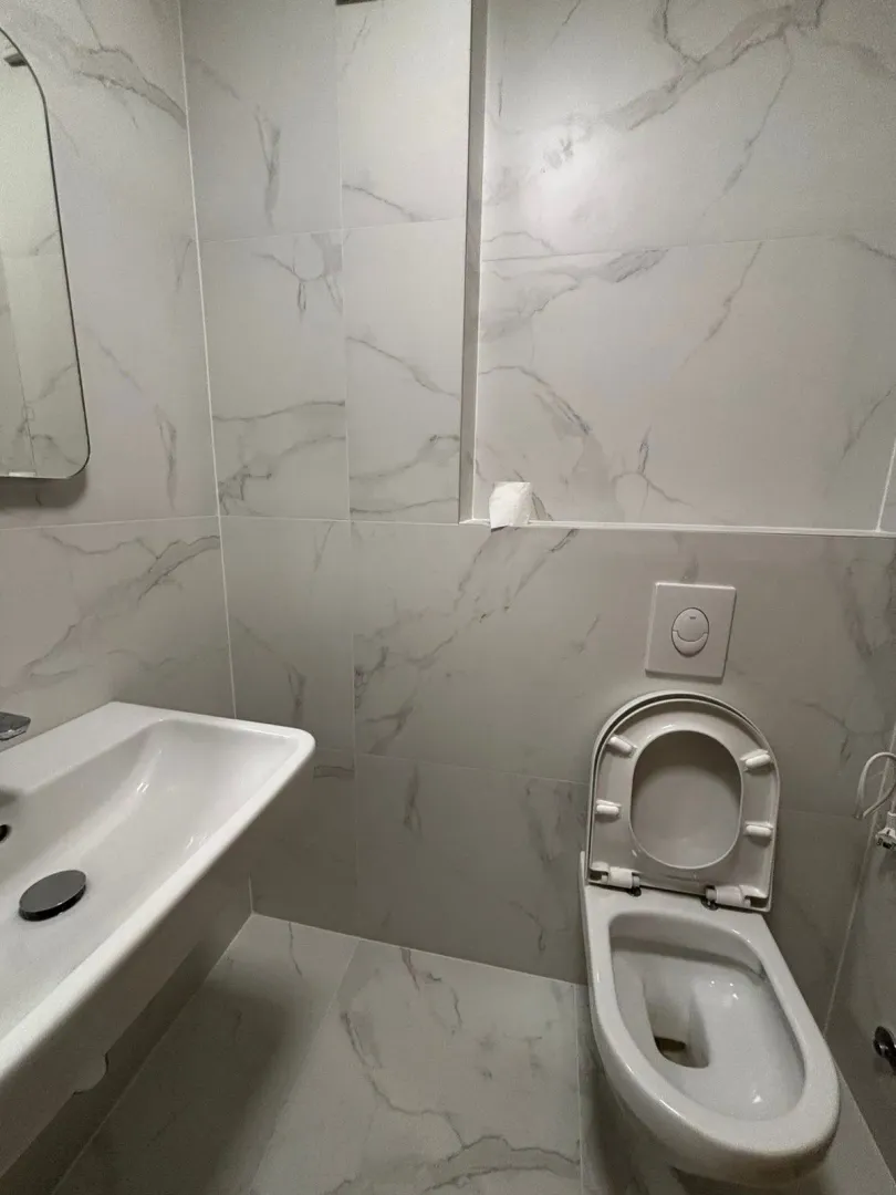 Izdavanje, jednosoban stan, 40m², Tološi, Podgorica