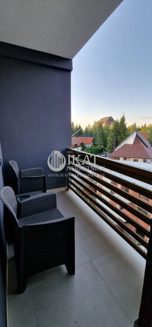 Prodaja, jednosoban stan, 35m², 25. Maj, Zlatibor