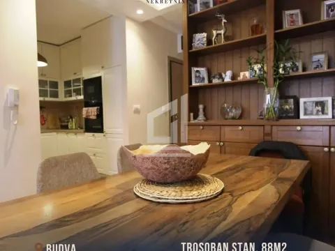 Prodaja, trosoban stan, 88m², Budva, Crna Gora - image 4