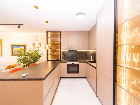 Izdavanje, dvosoban stan, 108m², Central Point, Podgorica - image 5