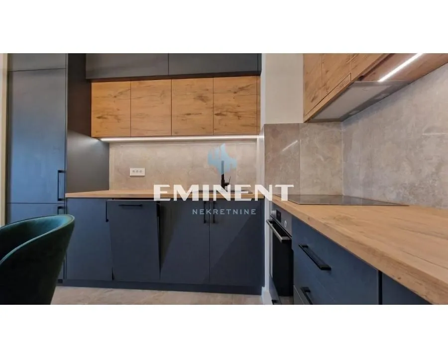 Rent, three bedroom apartment, 72m², Savski Venac, Beograd