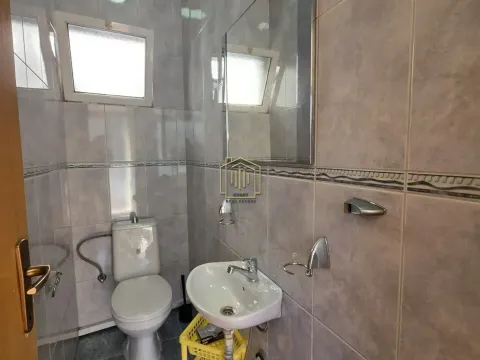 Sale, office space, 143m², Podgorica, Crna Gora - image 15