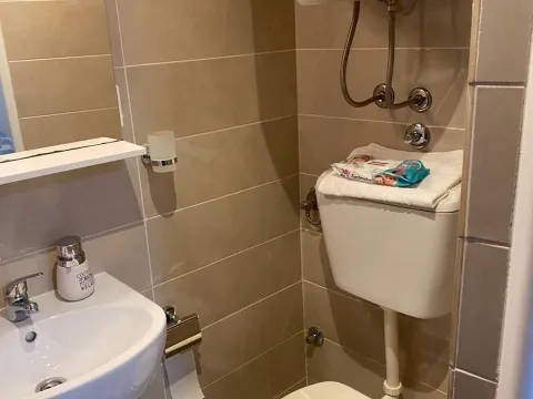 Izdavanje, stan, 32m², Budva, Crna Gora - image 9