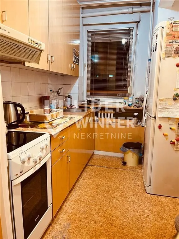 Prodaja, trosoban stan, 101m², Žarkovo, Beograd
