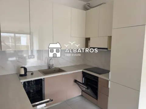 Prodaja, jednosoban stan, 65m², Soho City, Bar - image 3