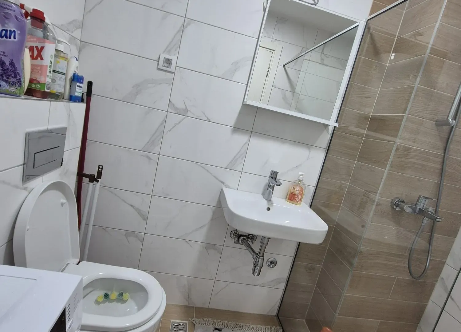 Izdavanje, garsonjera, 33m², Preko Morače, Podgorica
