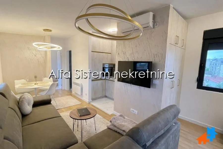 Izdavanje, dvosoban stan, 40m², Vukov Spomenik, Zvezdara Sve Podlokacije