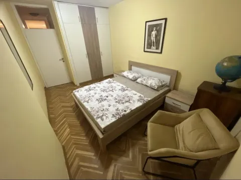Rent, two bedroom apartment, 85m², Centar, Podgorica - image 6