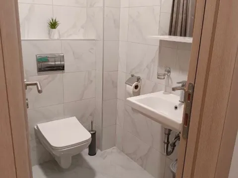 Izdavanje, garsonjera, 25m², Zabjelo, Podgorica - image 5