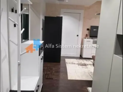 Rent, four bedroom apartment, 95m², Stari Grad, Beograd - image 5