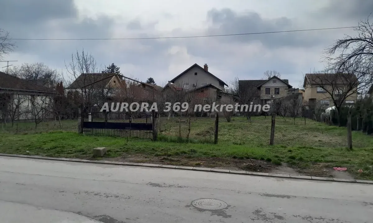 Prodaja, plac, 1000m², Veternik, Novi Sad Sve Podlokacije