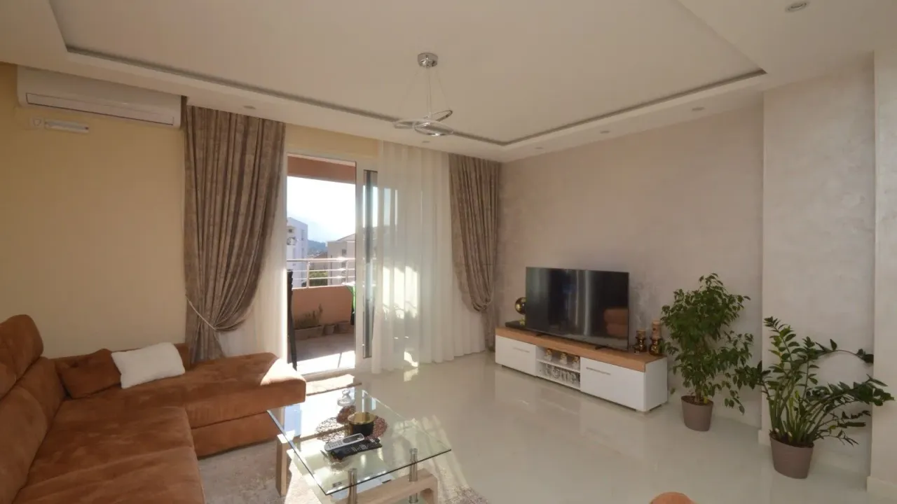 Prodaja, stan, 84m², Tivat, Crna Gora