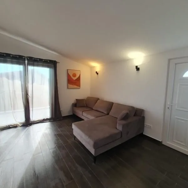 Prodaja, jednosoban stan, 52m², Bar, Crna Gora