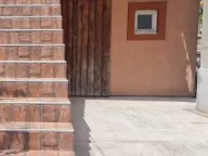 Izdavanje, kuća, Ibričevina, Podgorica - image 2