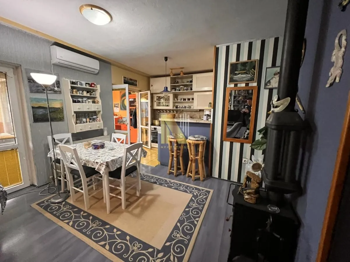 Prodaja, kuća, 114m², Adamovićevo Naselje, Novi Sad Sve Podlokacije