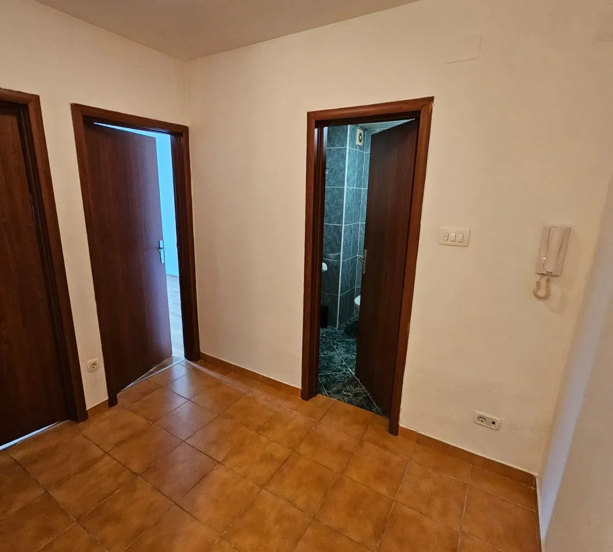 Prodaja, jednosoban stan, 45m², Stari Aerodrom, Podgorica