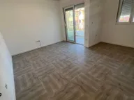 Izdavanje, jednosoban stan, 43m², Šušanj, Bar - image 6