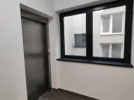 Izdavanje, dvosoban stan, 68m², Centar, Jagodina - image 22