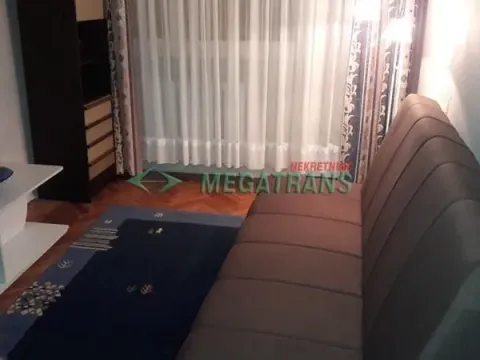 Izdavanje, trosoban stan, 77m², Bulevar Oslobodjenja, Novi Sad Sve Podlokacije - image 5