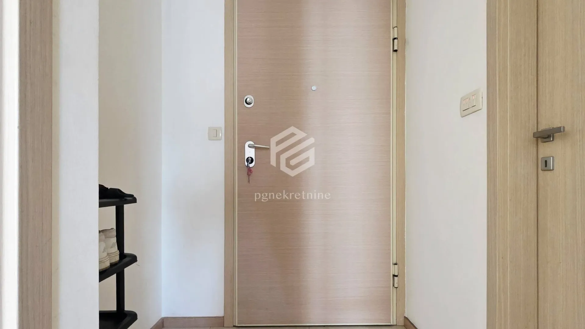 Rent, one bedroom apartment, 46m², City Kvart, Podgorica