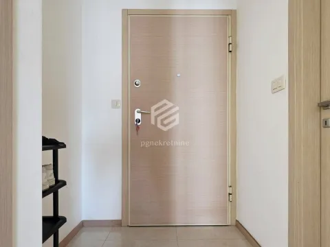 Rent, one bedroom apartment, 46m², City Kvart, Podgorica - image 12