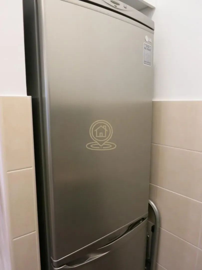 Rent, two bedroom apartment, 60m², Kalenić Pijaca, Vračar Sve Podlokacije