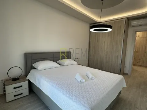 Sale, two bedroom apartment, 74m², Bečići, Budva - image 9