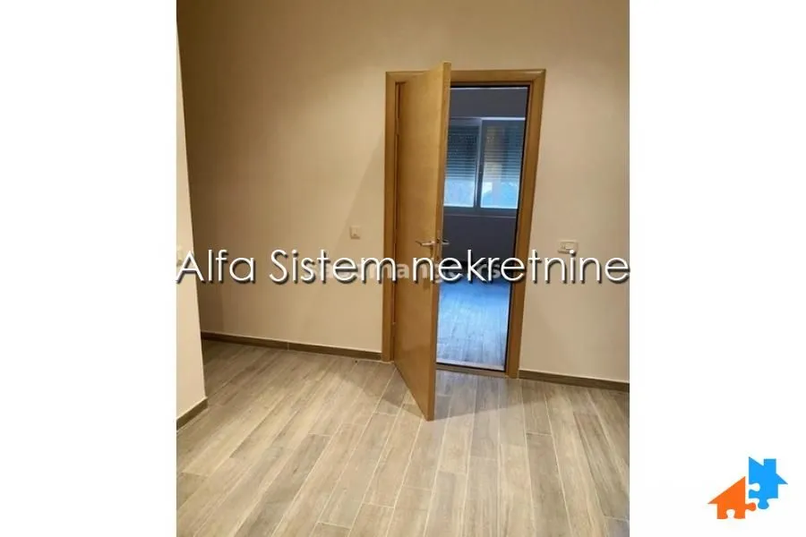 Rent, three bedroom apartment, 120m², Brace Jerković, Voždovac Sve Podlokacije