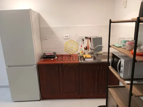 Prodaja, garsonjera, 27m², 1 maj, Podgorica - image 3