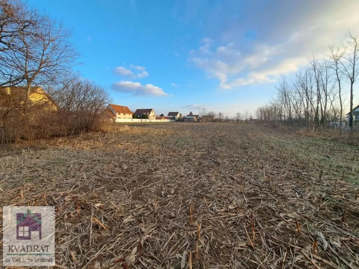 Prodaja, plac, 4300m², Zvečka, Obrenovac