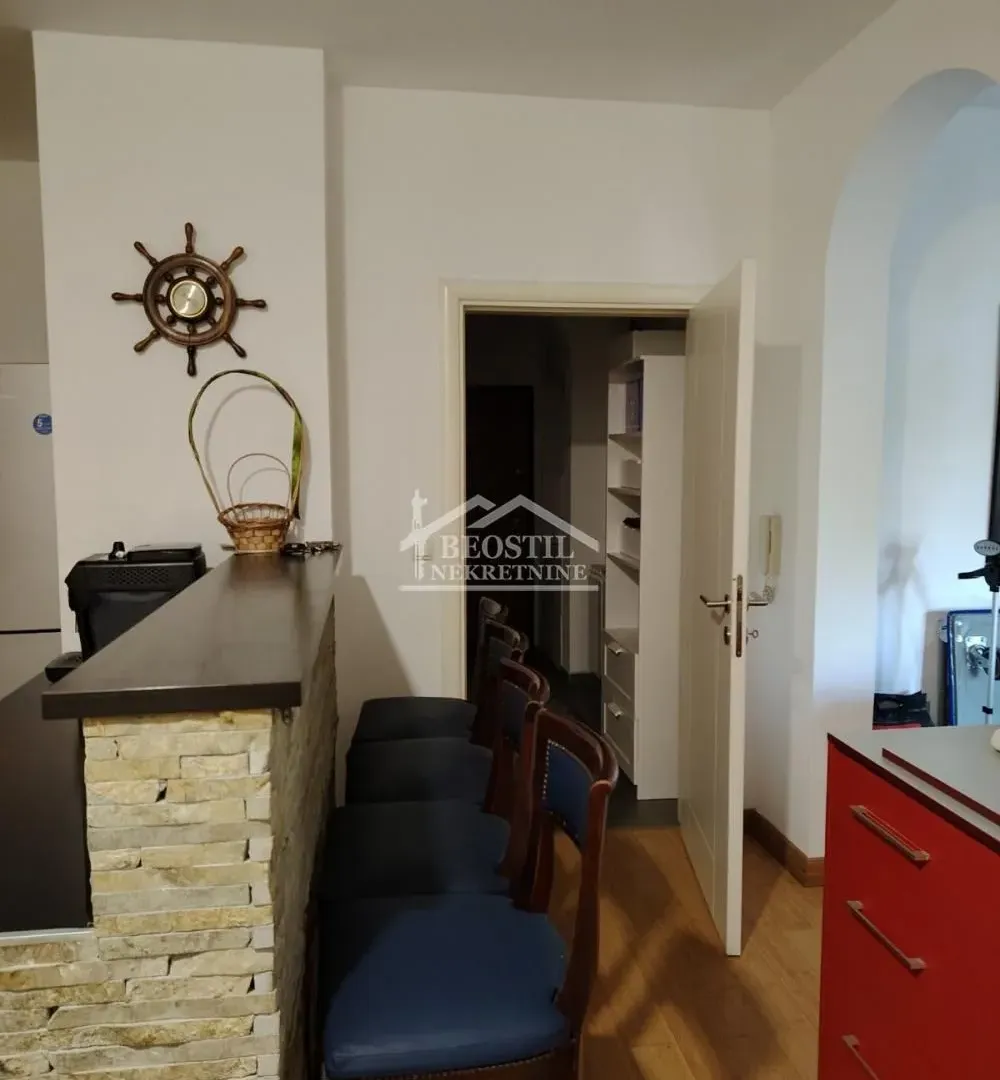 Sale, four bedroom apartment, 114m², Zemun Meandri, Zemun Sve Podlokacije