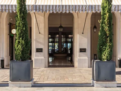 Prodaja, dvosoban stan, 140m², Porto Montenegro, Tivat - image 18