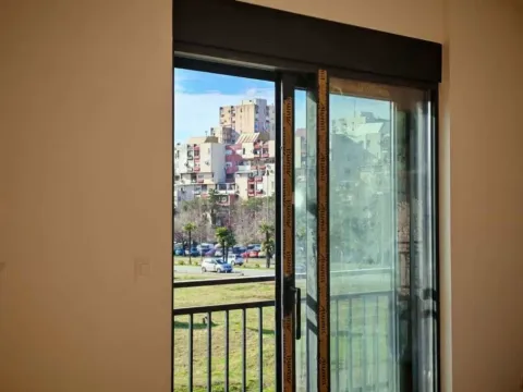 Izdavanje, trosoban stan, 115m², Preko Morače, Podgorica - image 7