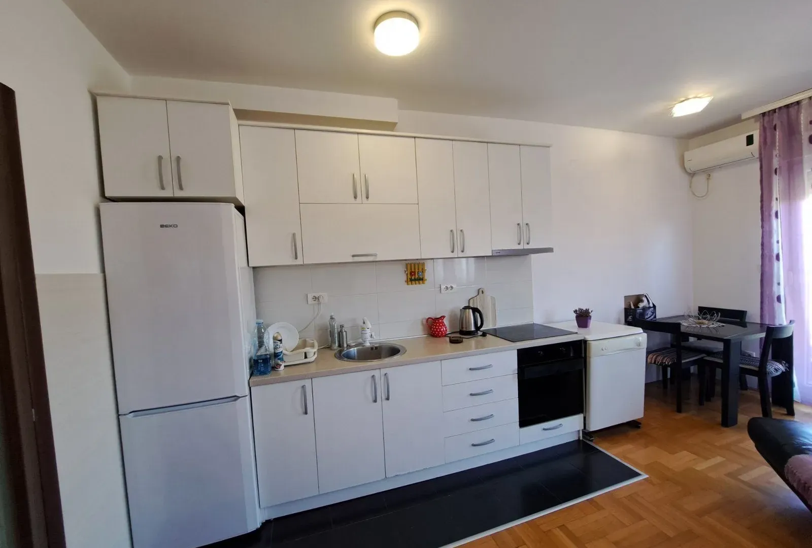 Rent, one bedroom apartment, 43m², Stari Aerodrom, Podgorica