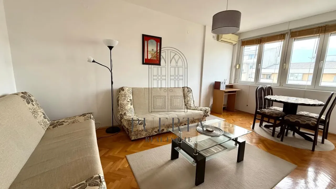 Izdavanje, garsonjera, 29m², Preko Morače, Podgorica