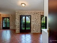 Sale, house, 235m², Kostanjica, Kotor - image 11