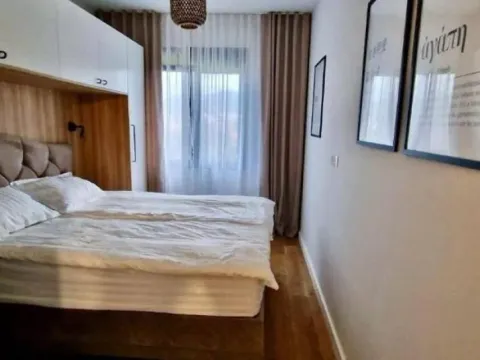 Izdavanje, dvosoban stan, 70m², Tivat, Crna Gora - image 5