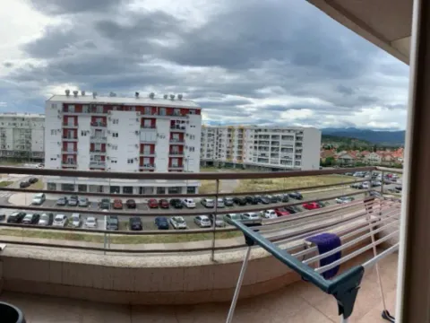 Prodaja, jednosoban stan, 44m², Stari Aerodrom, Podgorica - image 3