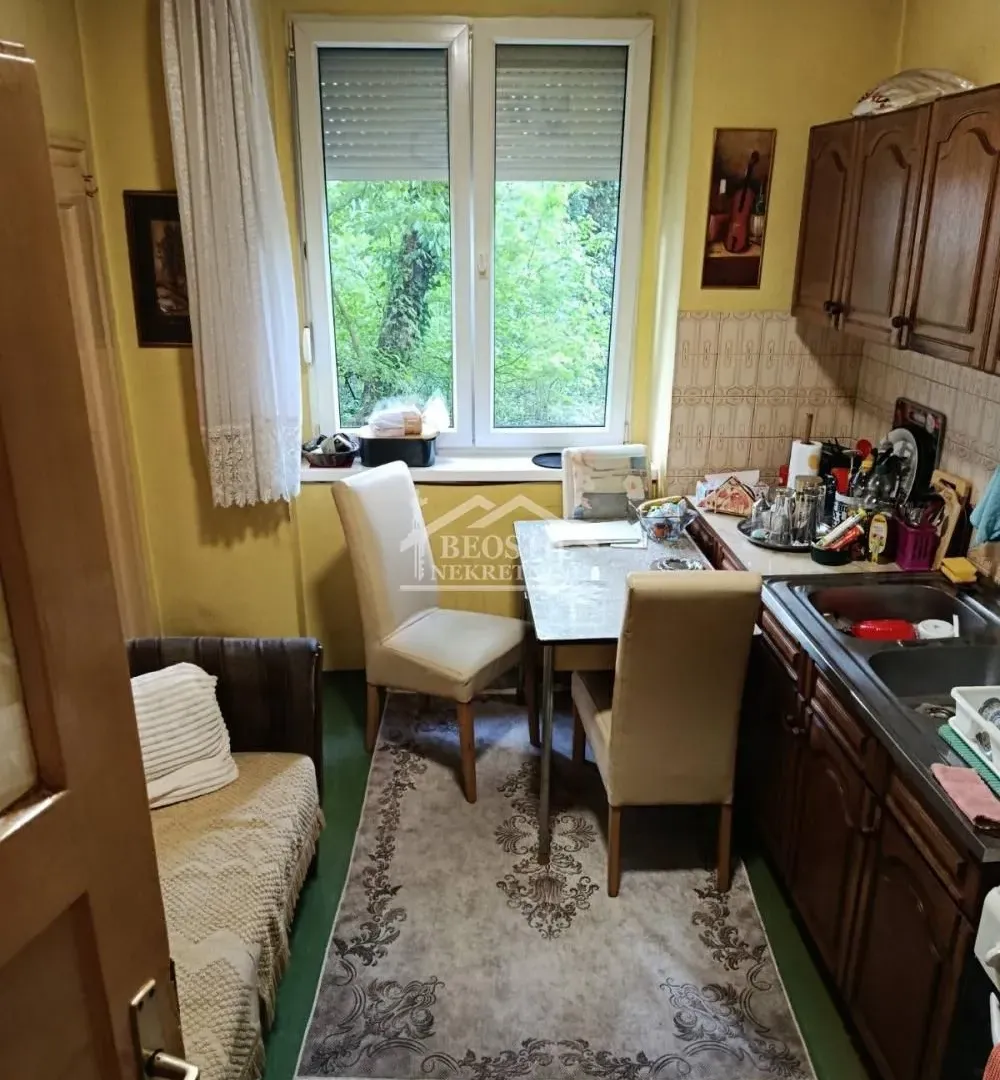 Sale, two bedroom apartment, 56m², Vračar Sve Podlokacije, Beograd