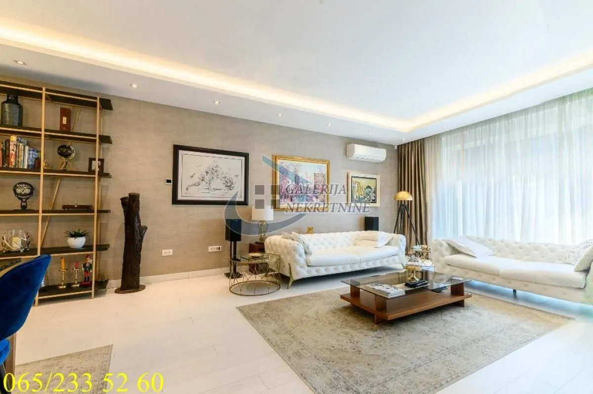Sale, two bedroom apartment, 131m², Savski Venac, Beograd