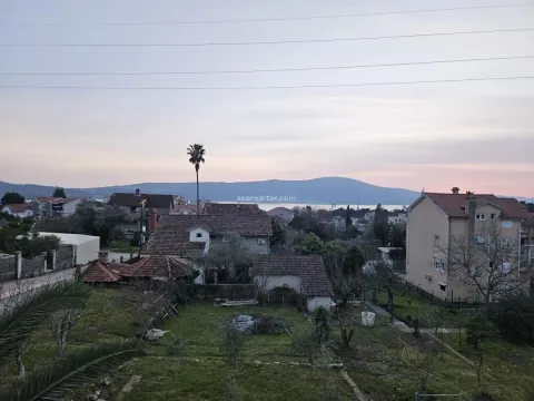 Prodaja, kuća, 220m², Centar, Tivat - image 14