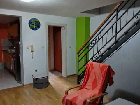 Sale, two bedroom apartment, 85m², Budva, Crna Gora - image 1